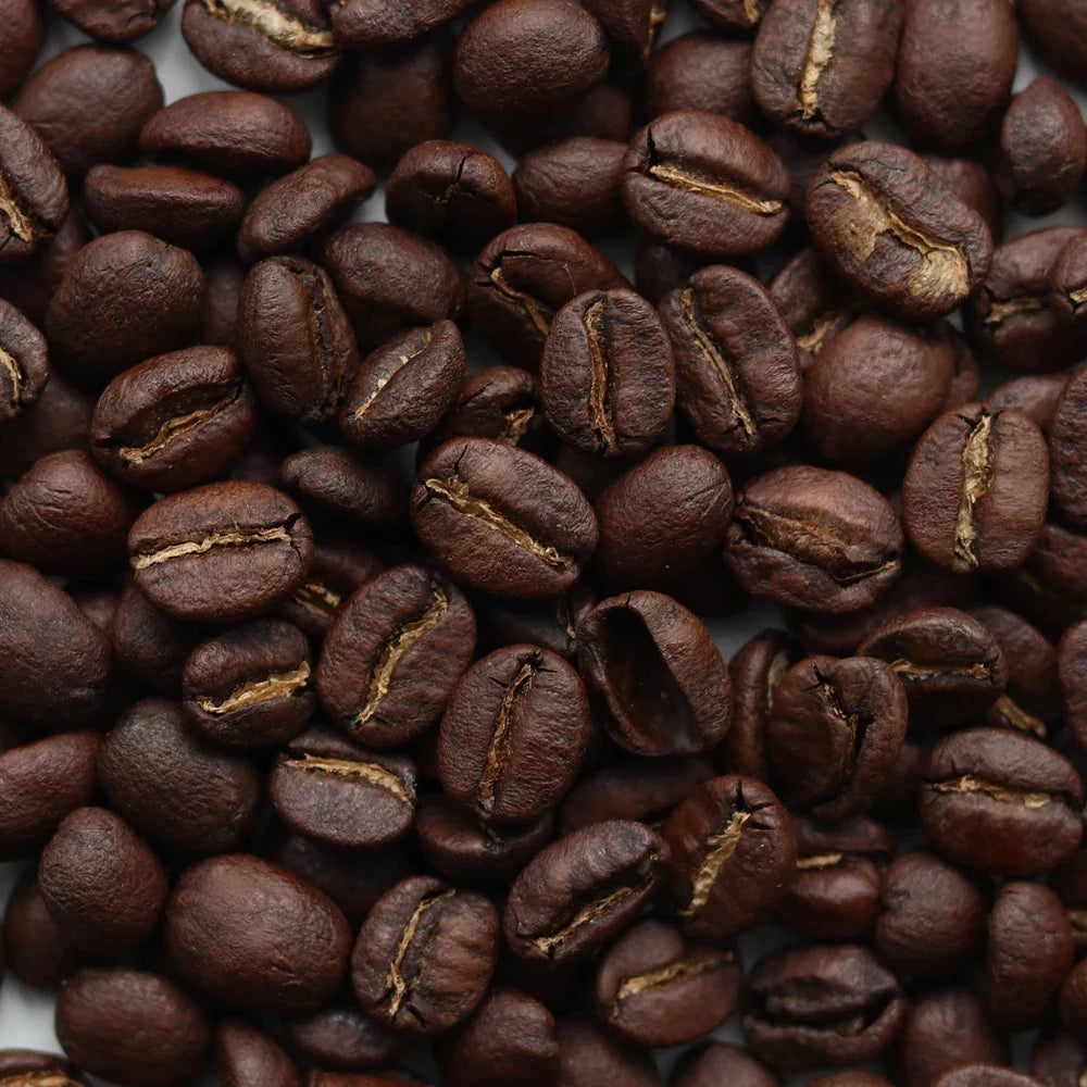 Close-up van gebrande Colombia Single Origin koffiebonen