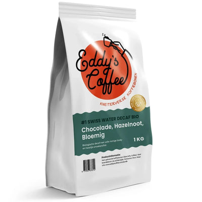 Zak Peru Swiss Water Decaf Bio koffiebonen op witte achtergrond